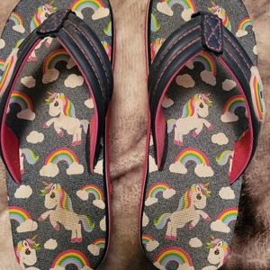 Girls unicorn flip flops